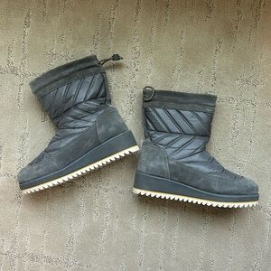 UGG Women’s Beck Boot